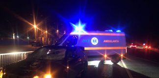 VIDEO Pietonul mort sâmbătă seară pe E85 a fost izbit în plin de autoturism