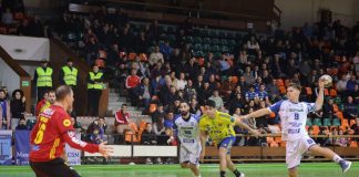 Handbal masculin: Focșaniul a pierdut și amicalul de la Buzău