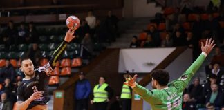 Handbal masculin: Focșaniul a ratat un punct, pe final, în meciul cu CSM Constanța