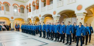 FOTO Cei mai tineri jandarmi angajați din sursă externă au depus jurământul