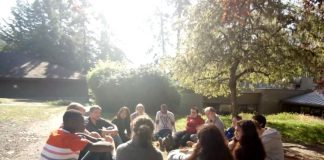 Burse UWC pentru elevii din România la colegii internaționale