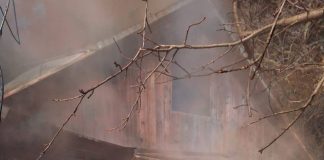 FOTO Casă distrusă de un incendiu, la Odobești