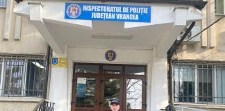 Fetiță de 3 ani, salvată de un polițist focșănean / Micuța se înecase cu mâncare