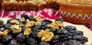 Produse specifice Vrancei, la Târgul de Crăciun din curtea Ministerului Agriculturii