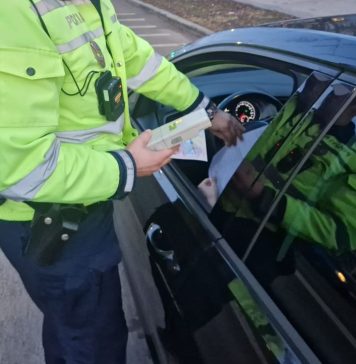 Polițiștii rutieri, în acțiune pe raza Adjudului: amenzi și reținere de documente