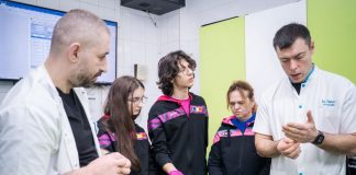 Colaborare între echipa de robotică AICitizens și Spitalul Județean Focșani