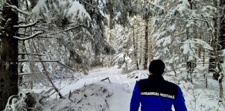 Recomandările jandarmilor vrânceni pentru cei care fac drumeții montane în această perioadă