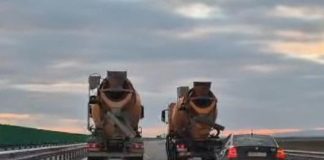 VIDEO Măsuri luate de polițiștii rutieri după ce două mașini ale UMB circulau în paralel pe autostradă