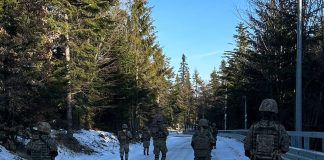 FOTO Stagii de pregătire pentru militarii structurilor Brigăzii 8 ROT Focșani