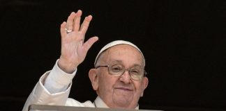 VIDEO Roma, în primele ore după anunțul decesului Papei Francisc
