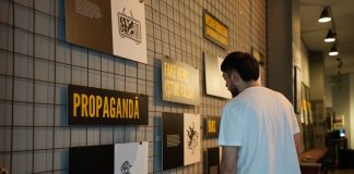 Expoziția „Fake News. Pe urmele minciunilor” ajunge în Focșani / Vernisajul, astăzi, la Galeriile de Artă