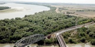 Fragmente de dronă rusească găsite la Galați, aproape de vama Giurgiulești / Drona avea încărcătură de luptă activă