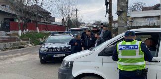 ULTIMA ORĂ Polițiștii și jandarmii au descins în două comune din județ