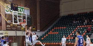 Baschet masculin: Focșaniul a pierdut în prelungiri meciul de la Cluj Napoca