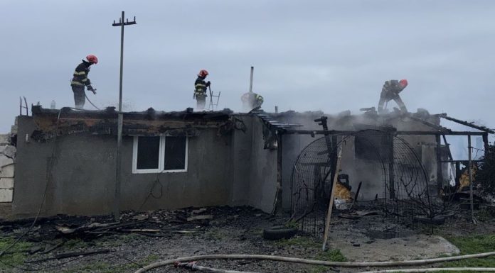 Incendiu la o locuință din comuna Mera
