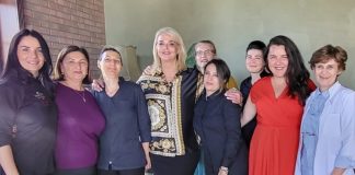 VIDEO Ciocolata ”made în Vrancea” Marsepe și Centrul terapeutic pentru autism ”Sf. Stelian”, la TVR 2