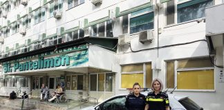 Două polițiste din Vrancea au ajutat o femeie care se simțea foarte rău să ajungă mai repede la spital