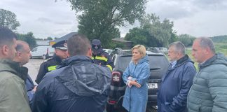 Intervenții în mai multe localități pentru înlăturarea efectelor produse de ploile torențiale