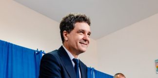 Nicușor Dan a câștigat detașat în municipiul Focșani