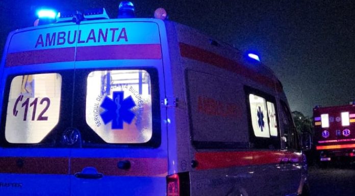 FOTO Tânărul rănit în accidentul de pe Șoseaua Vrancei s-a răsturnat cu mașina pe câmp