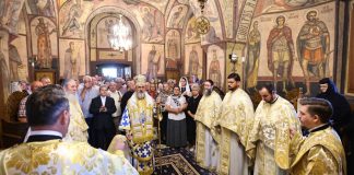 Hram la Mănăstirea Rogozu