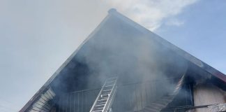 ULTIMA ORĂ Incendiu la o magazie de lemne din Suraia