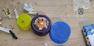 15 persoane reținute în urma perchezițiilor de ieri, în dosarul de trafic de droguri