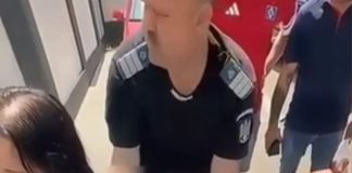 Copil ajutat de jandarmi după ce și-a prins piciorul în roata bicicletei