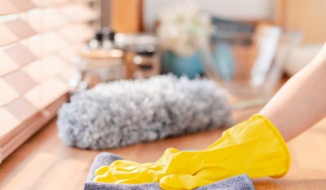 Șoferii, lucrătorii în depozit, casierii, mecanicii și personalul pentru curățenie sunt cei mai căutați candidați fără studii superioare ai momentului