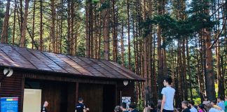 FOTO Informare și prevenire în mijlocul naturii / Jandarmii vrânceni la Gălăciuc, alături de elevi români din Ucraina