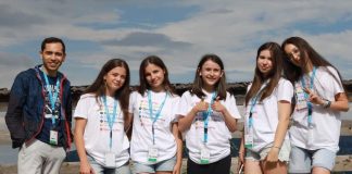 Echipa Liceului Slavici din Panciu, locul 2 național la concursul ”Sanitarii Pricepuți”