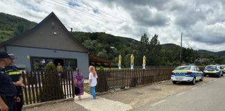 Razii ale polițiștilor în comunele Chiojdeni și Dumitrești / Au participat și angajați de la RAR, ITM și ANPC