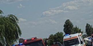 Două mașini s-au ciocnit pe șoseaua de centură a Focșaniului