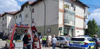 FOTO O șoferiță care a încurcat frâna cu accelerația a băgat doi oameni în spital