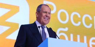 Summitul Putin – Trump: Rusia trimite „greii”, SUA, începători