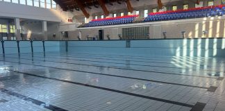 FOTO Lucrări de modernizare la bazinul de înot din Focșani / Bazinul este pregătit pentru competiții naționale