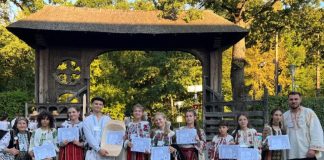 Tradițiile nu se pierd / Premii pentru elevii vrânceni la Olimpiada Națională a Meșteșugurilor Artistice Tradiționale