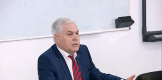 Angel Tîlvăr: ”Combaterea părăsirii timpurii a educației trebuie să fie o prioritate”