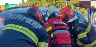 O persoană încarcerată în urma accidentului de pe E85