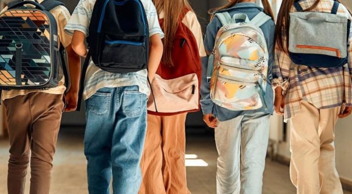 Elevii ar putea avea mai puține teme de rezolvat acasă