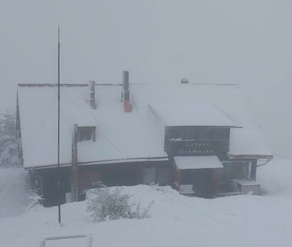 Meteo: alerte de vânt, precipitații și vreme rece