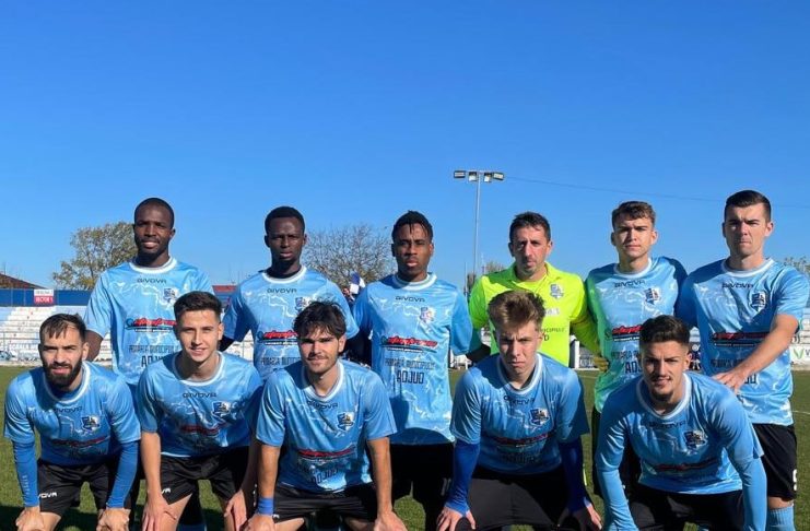 Fotbal: CSM Adjud 1946 joacă astăzi ultimul meci din acest an pe teren propriu