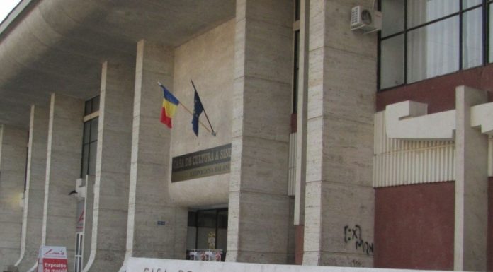 Un om de afaceri vrâncean a cumpărat Casa de Cultură a Sindicatelor din Focșani