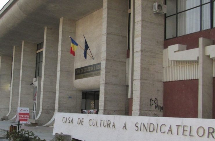 Un om de afaceri vrâncean a cumpărat Casa de Cultură a Sindicatelor din Focșani