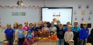 FOTO Toamna în culori pastelate și creații artistice, la Liceul Tehnologic din Panciu