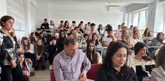 FOTO Întâlnire educațională la Colegiul Național Pedagogic „Spiru Haret” Focșani. Elevii au aflat oportunitățile oferite de programul Erasmus+