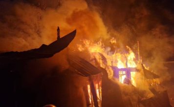 O casă din Tulnici a luat foc în noaptea Ajunului Crăciunului