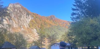 Activitate preventiv-educativă desfășurată de jandarmii montani vrânceni în zona Cheile Tișiței