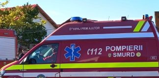 ULTIMA ORĂ Persoană în stare de inconștiență, scoasă de sub un mal de pământ