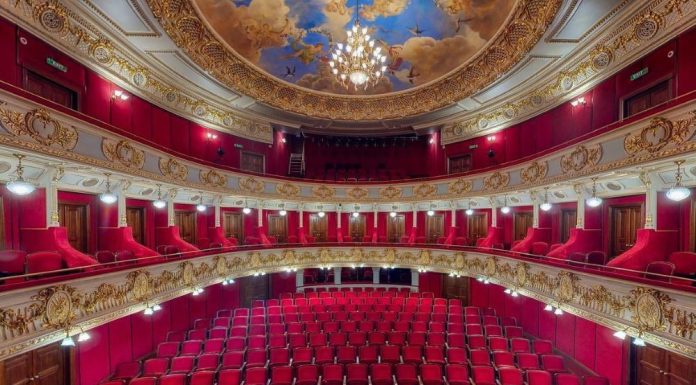 Important: debutul Galelor Teatrale Focșănene se amână / Spectacolul din seara aceasta nu se mai ține